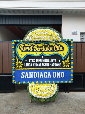 Papan Bunga Duka di Kisar Utara